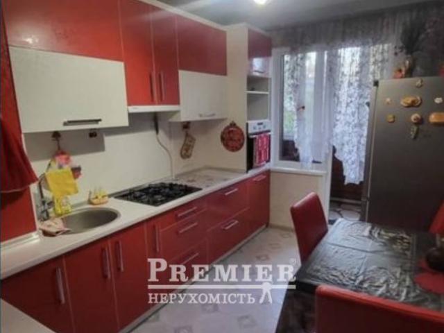 Квартира продажа в Великодолинском, Днепропетровской области