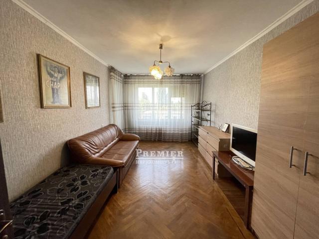 Квартира продажа в Великодолинском, Днепропетровской области