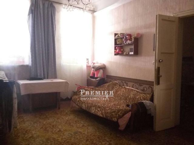 Квартира продажа в Великодолинском, Днепропетровской области