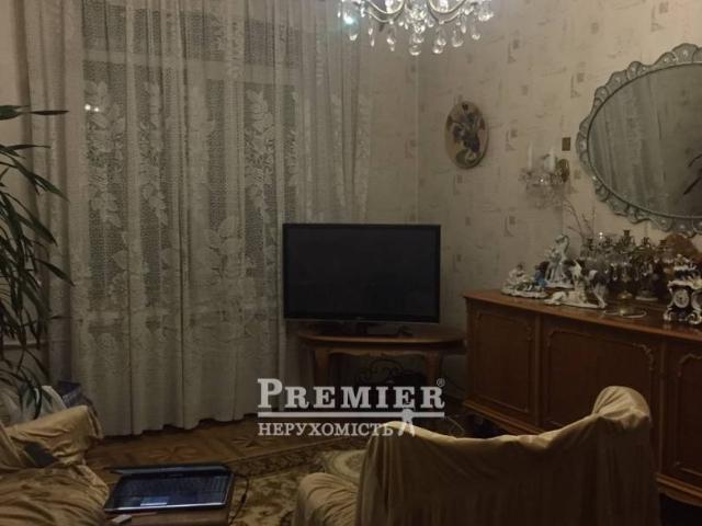 Квартира продажа в Великодолинском, Днепропетровской области