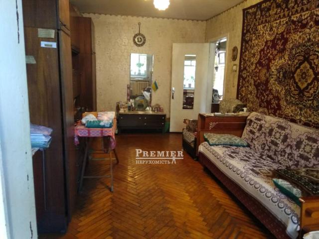 Квартира продажа в Великодолинском, Днепропетровской области