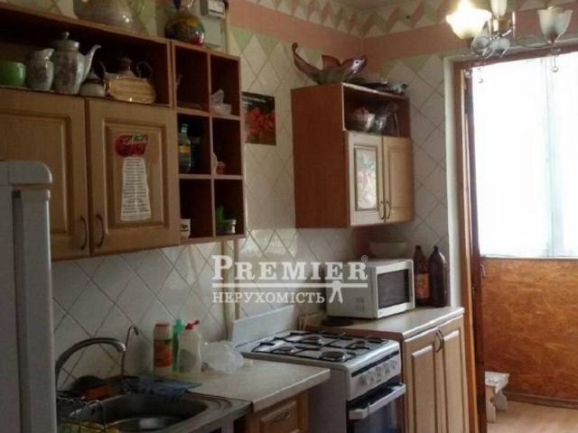 Квартира продажа в Великодолинском, Днепропетровской области