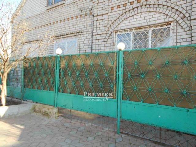 Недвижимость продажа в Великодолинском, Днепропетровской области