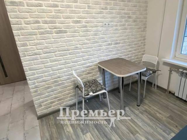 Квартира продажа в Великодолинском, Днепропетровской области