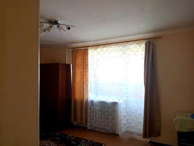 Квартира продажа в Великодолинском, Днепропетровской области