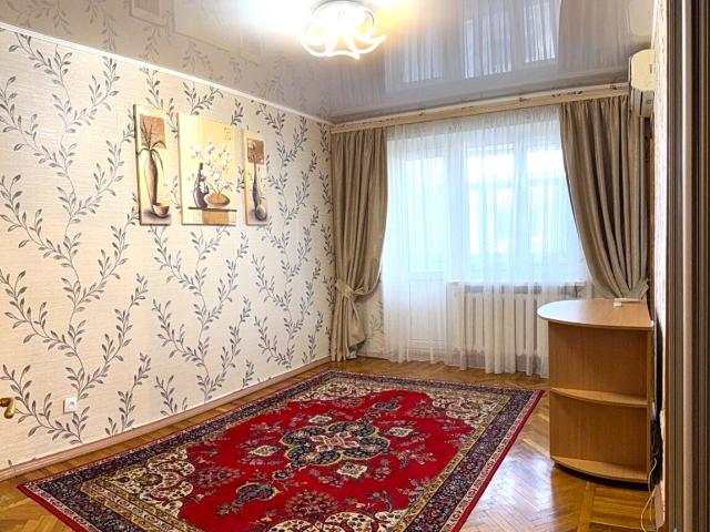 Квартира продажа в Великодолинском, Днепропетровской области