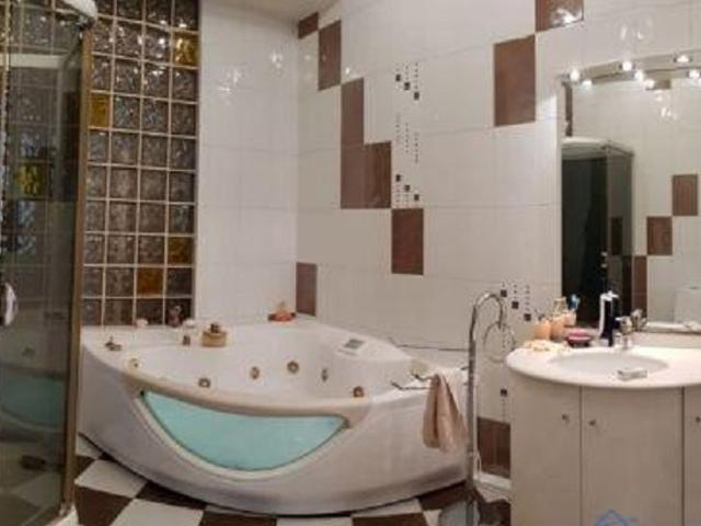 Квартира продажа в Великодолинском, Днепропетровской области