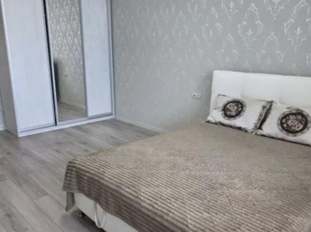 Квартира продажа в Великодолинском, Днепропетровской области