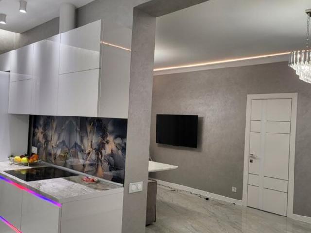 Квартира продажа в Великодолинском, Днепропетровской области