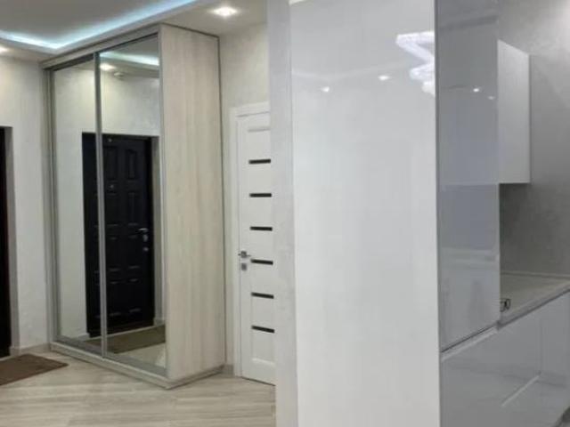 Квартира продажа в Великодолинском, Днепропетровской области