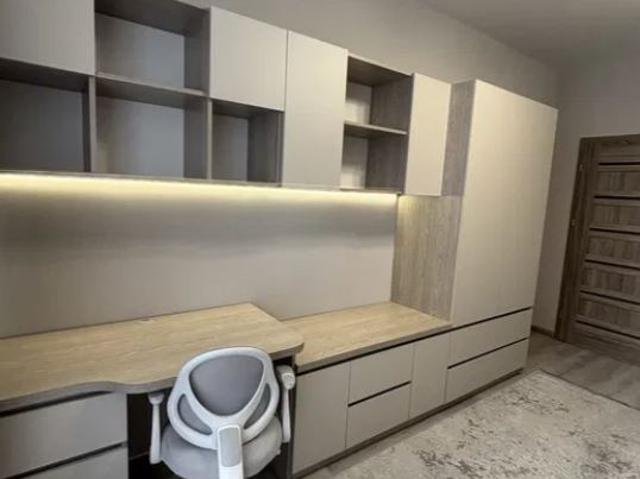 Квартира продажа в Великодолинском, Днепропетровской области