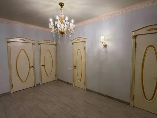 Квартира продажа в Великодолинском, Днепропетровской области