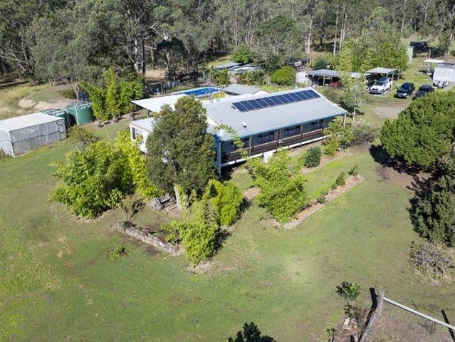 Cottage for sale in Firefly, New South Wales