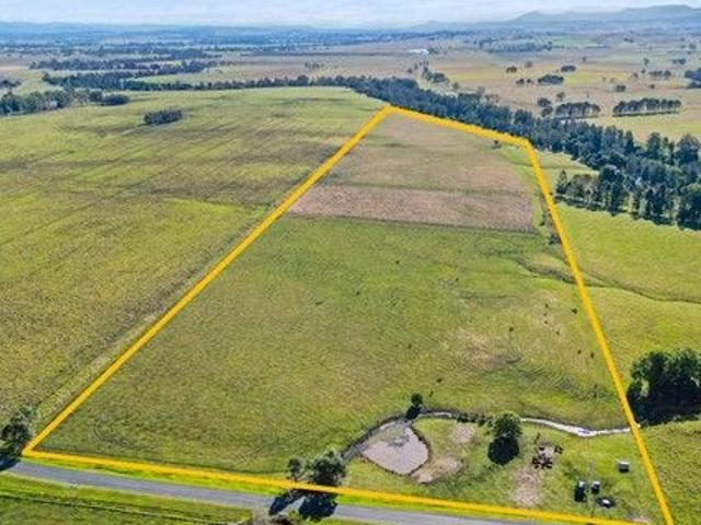 Cottage for sale in Casino, New South Wales