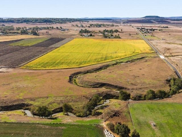 Cottage for sale in Allora, Queensland