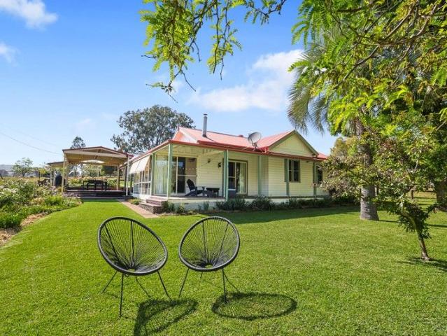 Cottage for sale in Grattai, New South Wales
