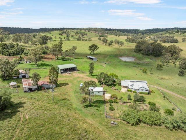 Cottage for sale in Maclagan, Queensland