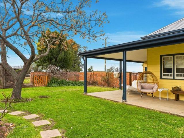 Acreage for sale in Cowra, New South Wales