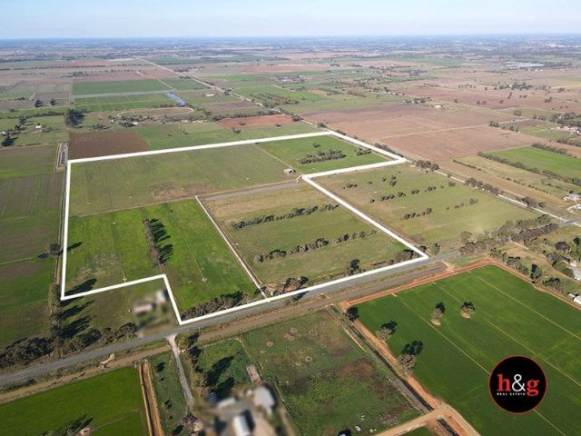Cottage for sale in Tongala, Victoria