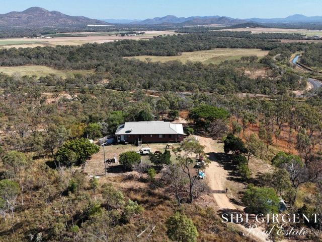 Cottage for sale in Arriga, Queensland