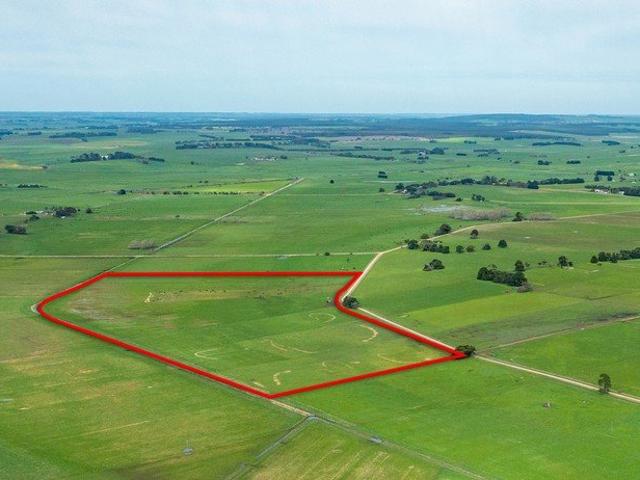 Cottage for sale in Wallacedale, Victoria