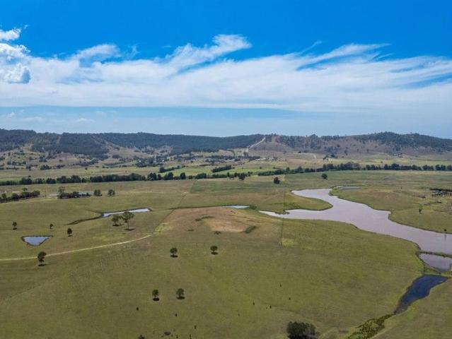 Cottage for sale in Ambergate, New South Wales