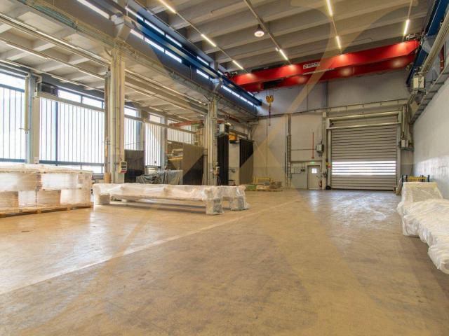 Gewerbe mieten in Niedernhart, Linz