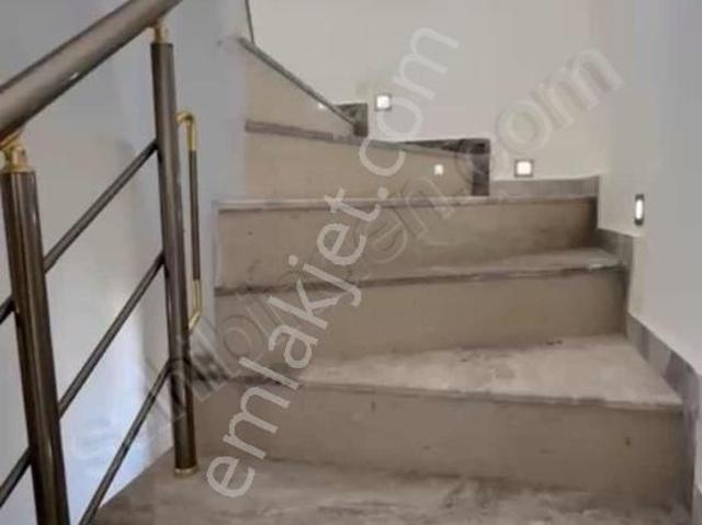 Çiftlikköy içerisinde kiralık Villa