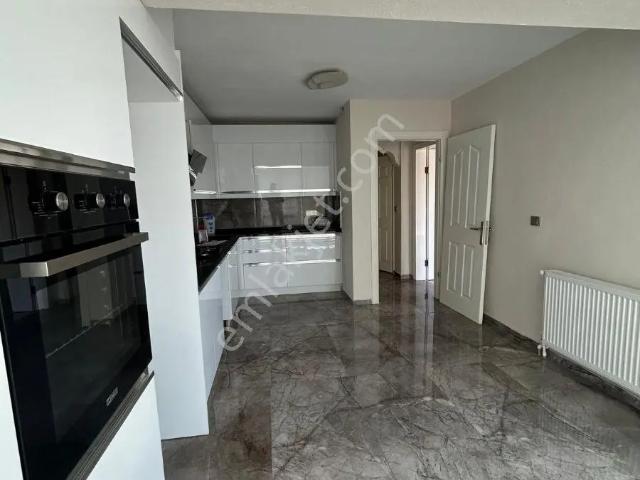 Bornova, İzmir içerisinde kiralık mülk
