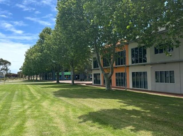 Office for rent in Rockingham, City of Rockingham