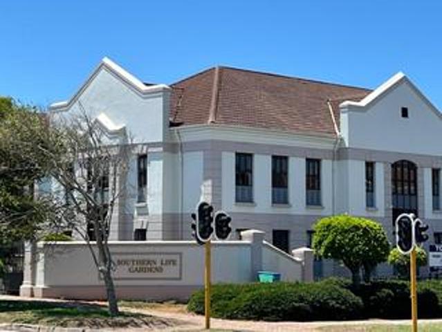 Commercial for rent in Port Elizabeth, Eastern Cape