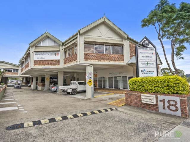 Office for rent in Toombul, Queensland