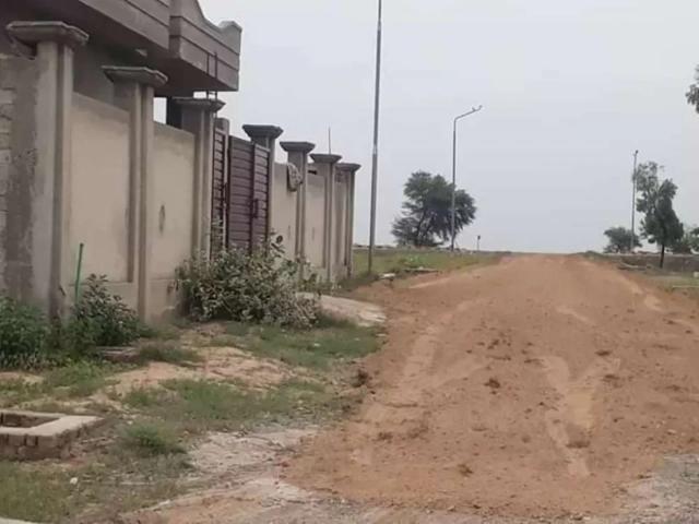 Land for sale in Peshawar, North West Frontier Province