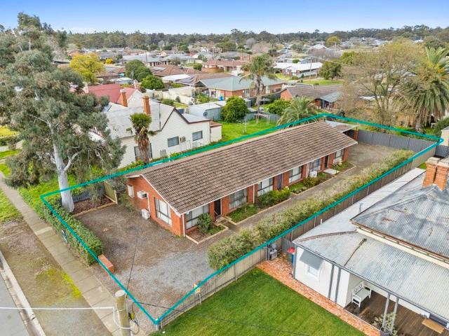 Flat for sale in Kaarimba, Victoria
