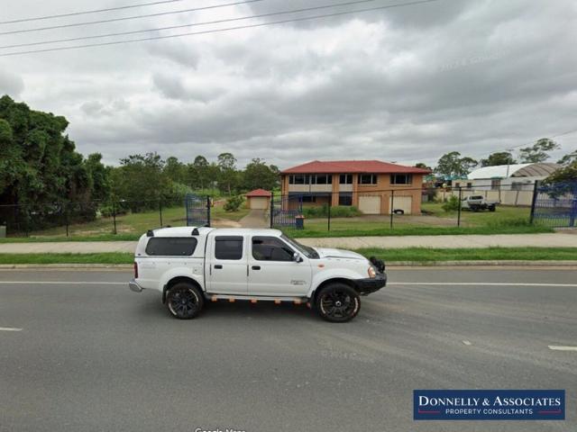 Warehouse for rent in Toombul, Queensland