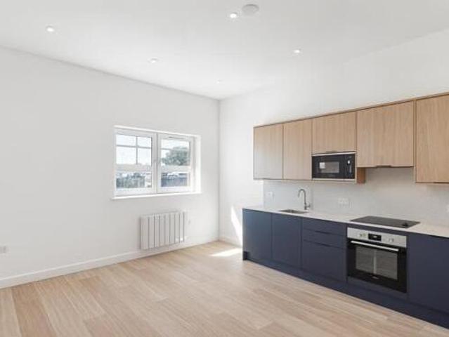 House for rent in Lyons, Greater London