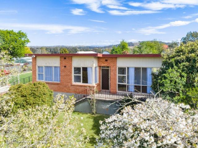 Flat for sale in Summerhill, Launceston