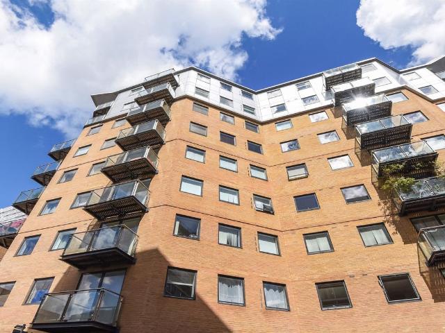 Apartment for rent in Reading