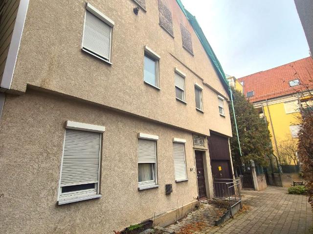 Mehrfamilienhaus kaufen in Kirchheim, Baden-Württemberg