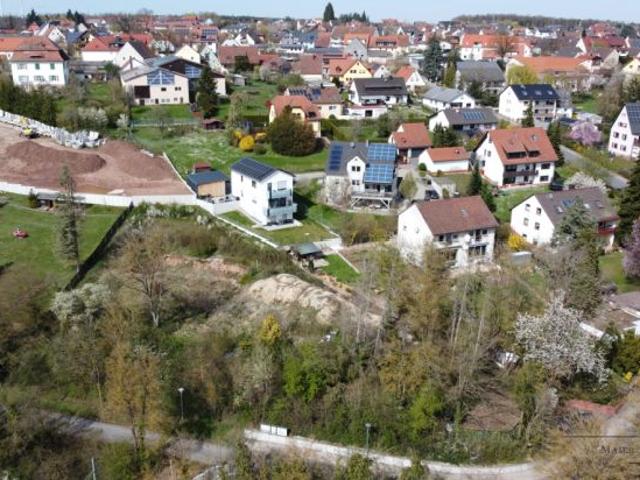 Erdgeschosswohnung kaufen in Puschendorf, Bayern