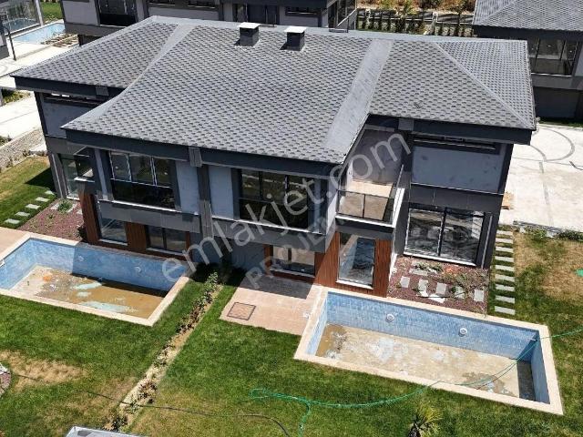 Silivri, İstanbul içerisinde satılık Villa
