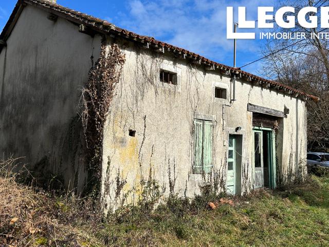 Maison vente à Rochechouart, Marval