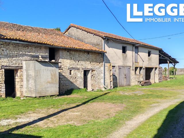 Maison vente à Confolens, La Faye