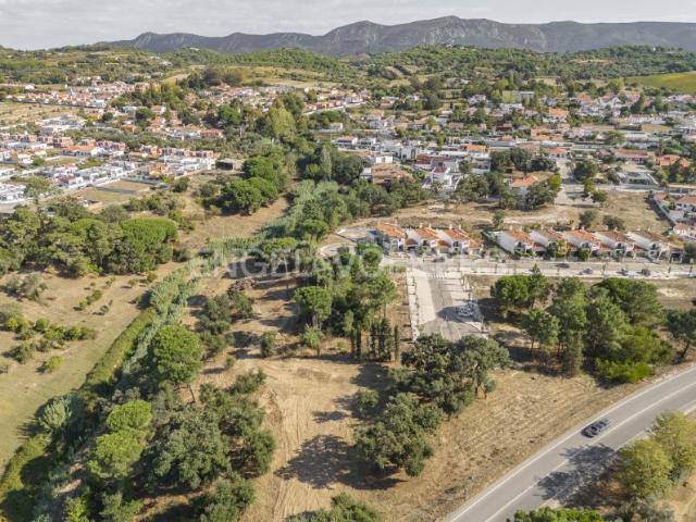 Terreno venda em Azeitão (São Lourenço e São Simão), Setúbal