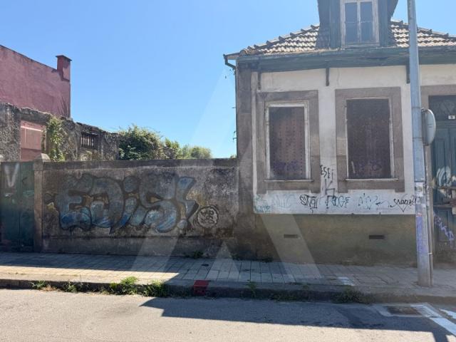 Terreno venda em Agra do Amial, Porto