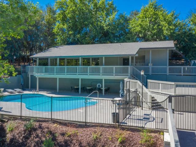 Apartment for rent in Roseville, California