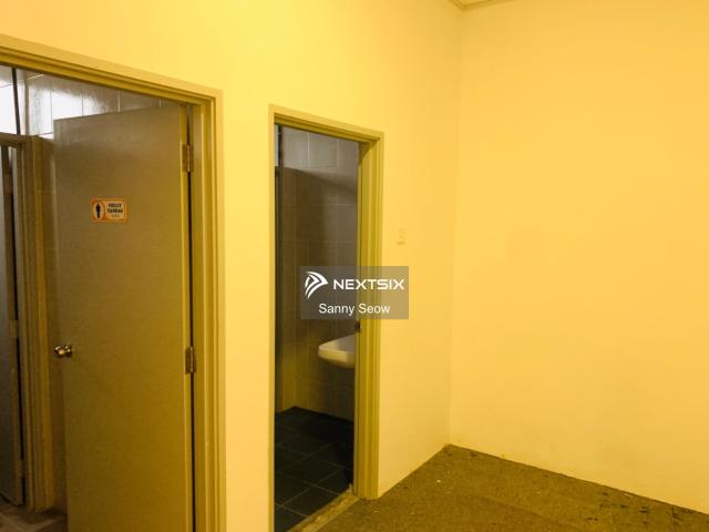 Shop for rent in Wellesley, Penang
