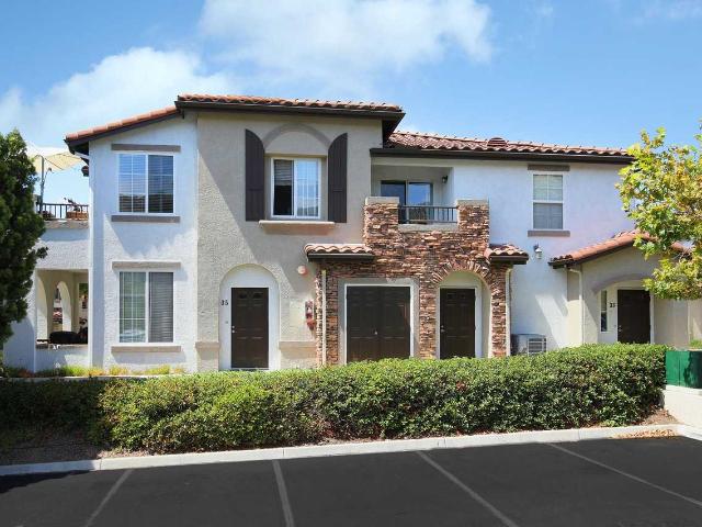 Apartment for rent in California