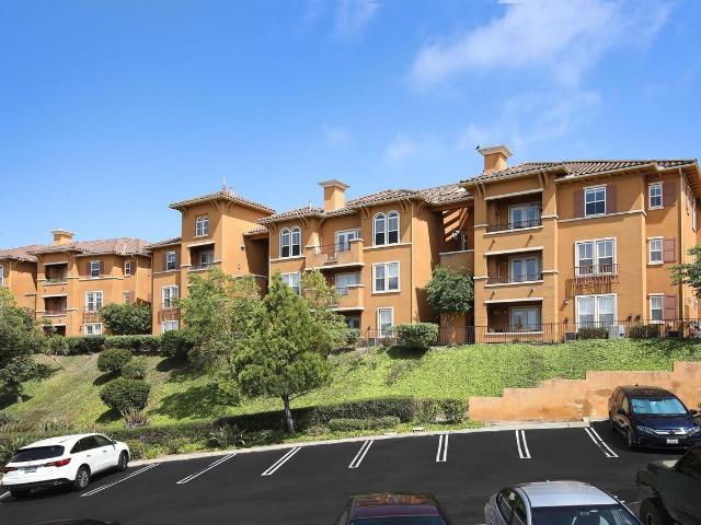 Apartment for rent in California
