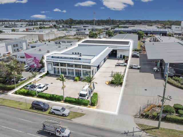 Warehouse for rent in Toombul, Queensland